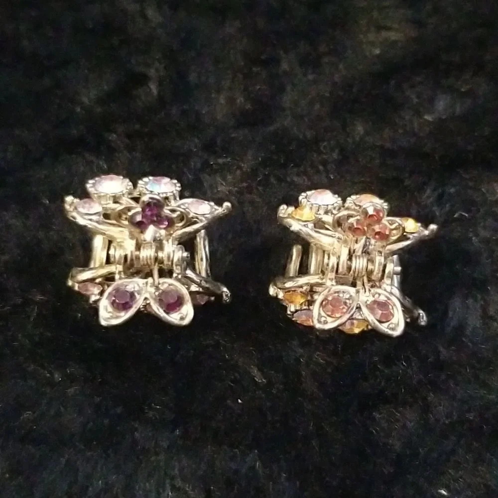 !!Vintage Metal Jeweled Hair Clips